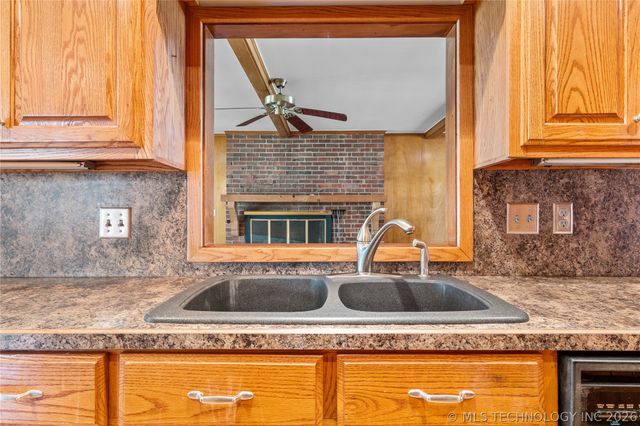 4134 E 48th Street, Tulsa, OK 74135