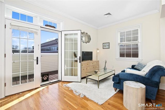 1241 Post Road, Fairfield, CT 06824