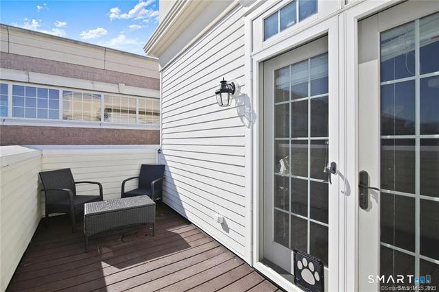 1241 Post Road, Fairfield, CT 06824