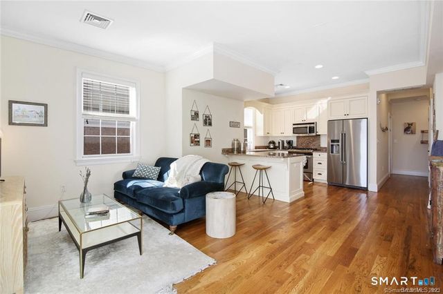 1241 Post Road, Fairfield, CT 06824