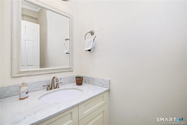 1241 Post Road, Fairfield, CT 06824