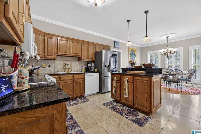 2 WOODSIDE PLACE, Anniston, AL 36207