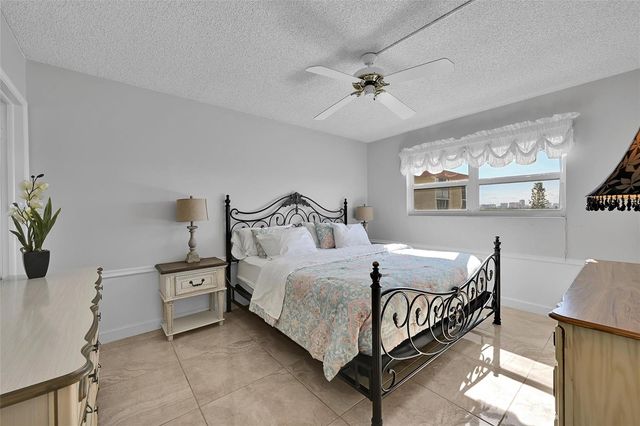 2350 NE 14th Street Causeway Unit 609, Pompano Beach, FL 33062