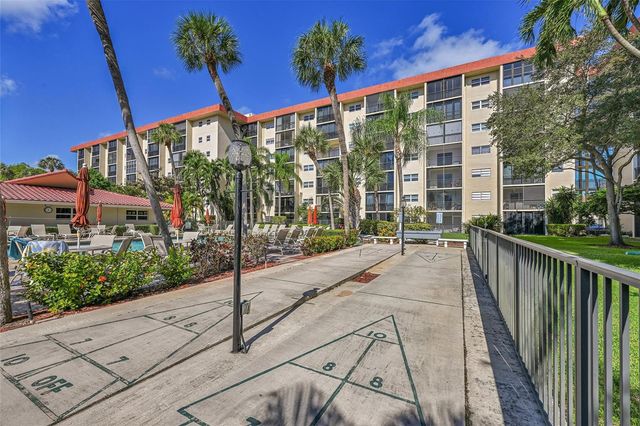 2350 NE 14th Street Causeway Unit 609, Pompano Beach, FL 33062