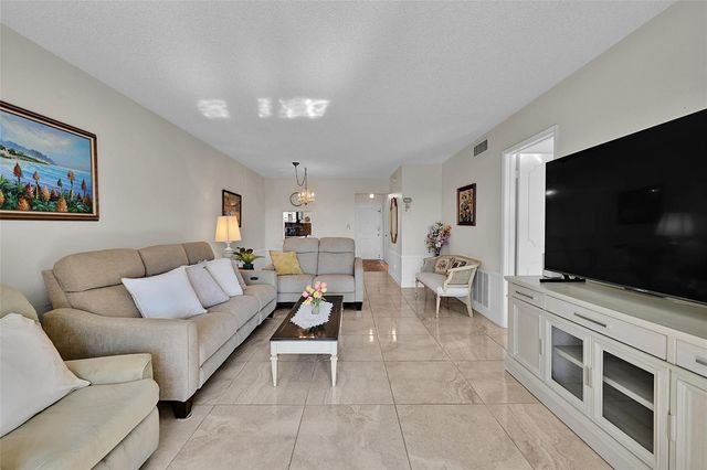 2350 NE 14th Street Causeway Unit 609, Pompano Beach, FL 33062
