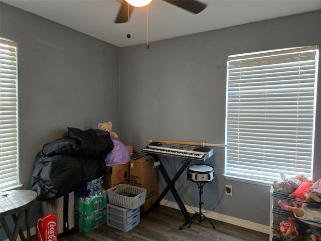 14548 Gainesville Street, Houston, TX 77015