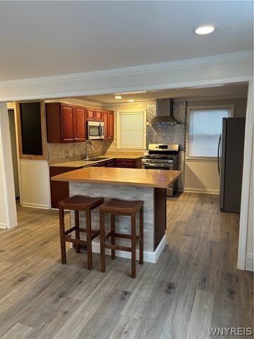 4765 N Bailey Avenue, Amherst, NY 14226