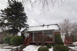 4765 N Bailey Avenue, Amherst, NY 14226
