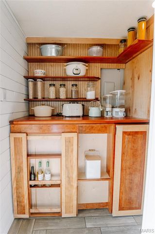 12394 State Route V, Rolla, MO 65401