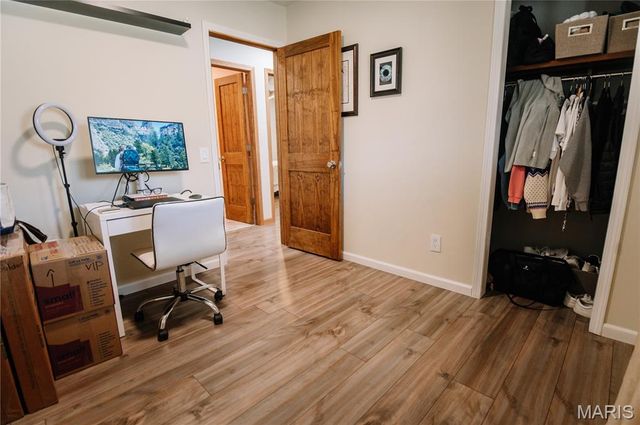 12394 State Route V, Rolla, MO 65401