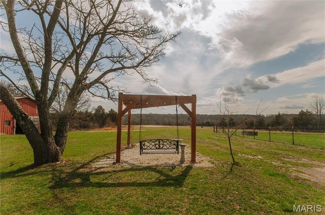 12394 State Route V, Rolla, MO 65401