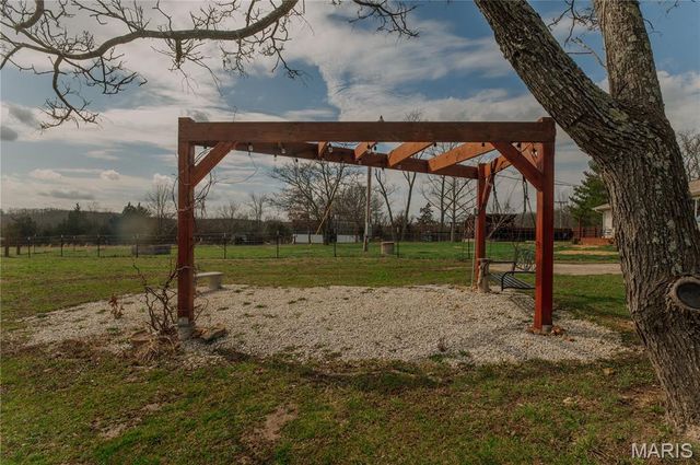 12394 State Route V, Rolla, MO 65401