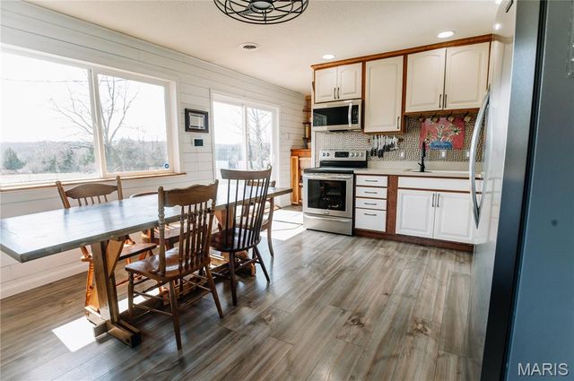 12394 State Route V, Rolla, MO 65401