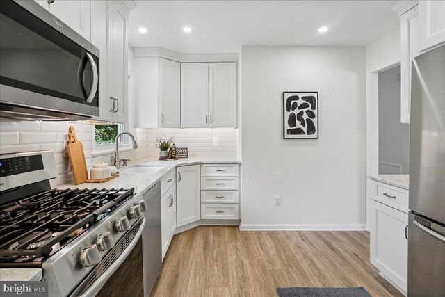 3604 HERITAGE LN, Fairfax, VA 22030