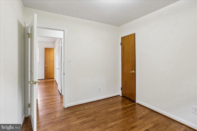 3604 HERITAGE LN, Fairfax, VA 22030