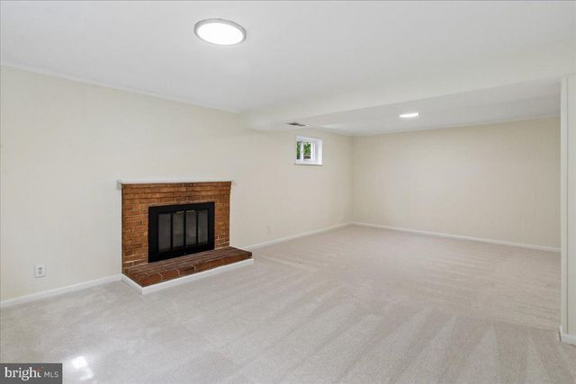 3604 HERITAGE LN, Fairfax, VA 22030