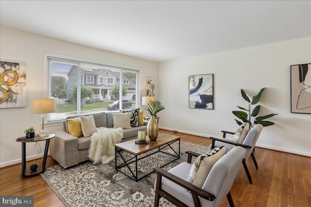 3604 HERITAGE LN, Fairfax, VA 22030