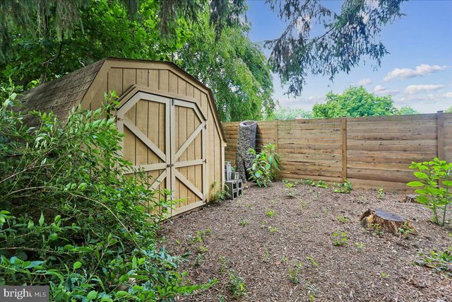3604 HERITAGE LN, Fairfax, VA 22030
