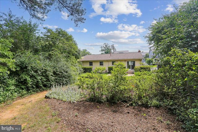 3604 HERITAGE LN, Fairfax, VA 22030