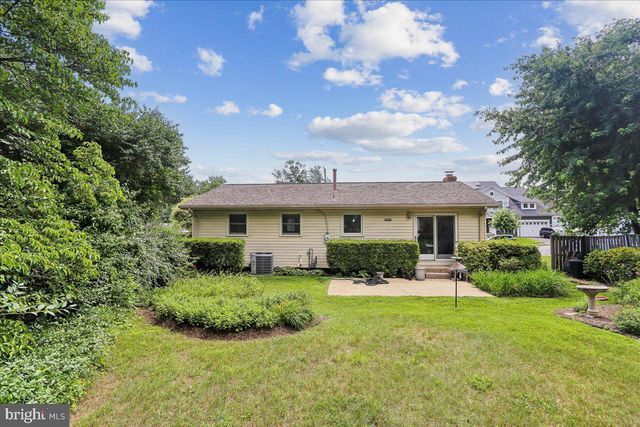 3604 HERITAGE LN, Fairfax, VA 22030