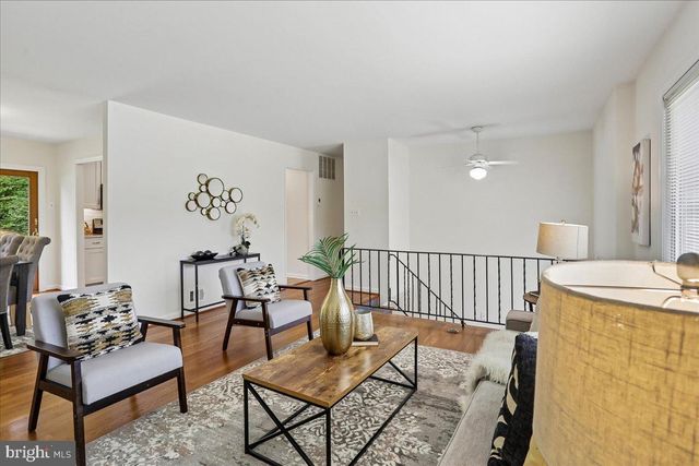 3604 HERITAGE LN, Fairfax, VA 22030