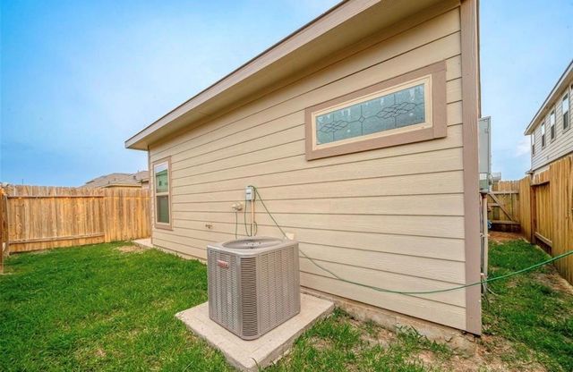6409 Hollock Meadows Lane, Houston, TX 77048