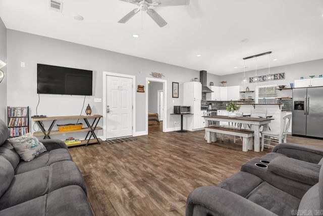 10176 Nimrod Street, Plainview, AR 72857