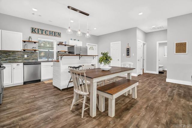 10176 Nimrod Street, Plainview, AR 72857