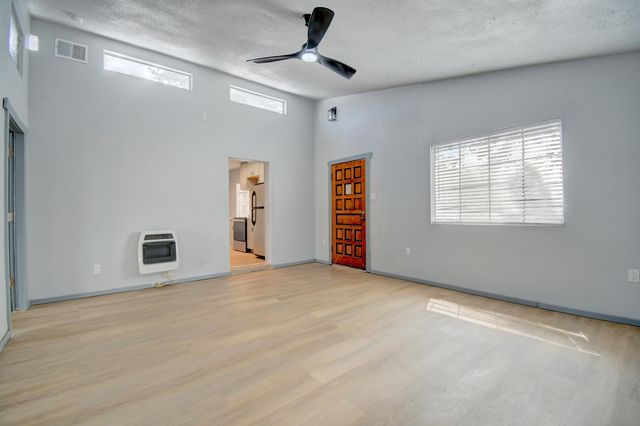 2708 Monroe Street NE, Albuquerque, NM 87110