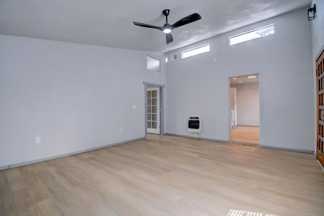 2708 Monroe Street NE, Albuquerque, NM 87110