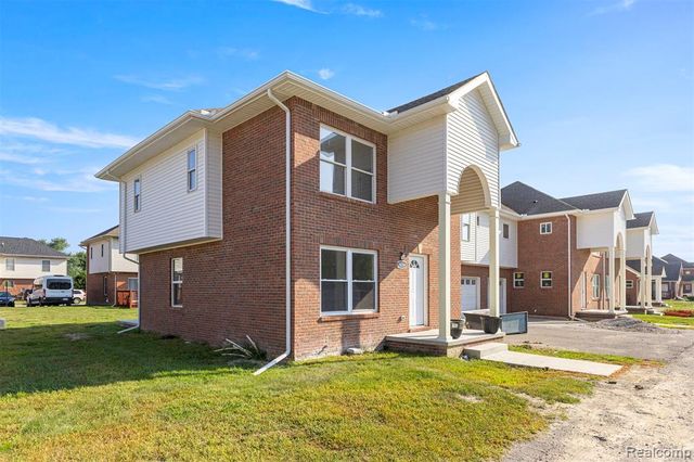 28264 Fortson Lane, Inkster, MI 48141