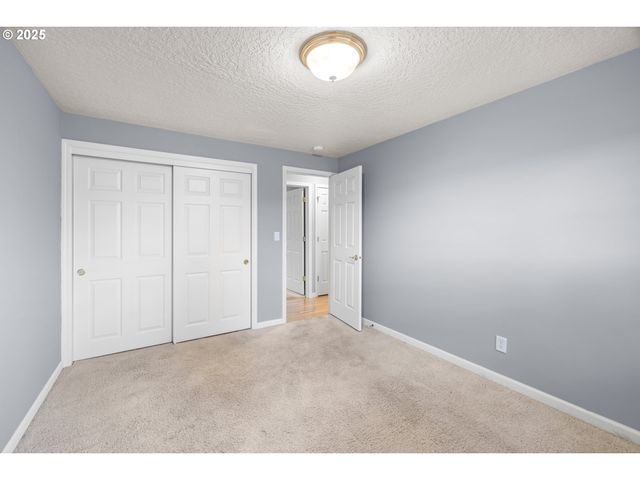 1538 UMPQUA Rd, Woodburn, OR 97071