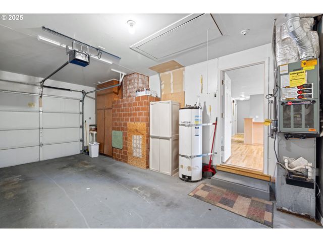 1538 UMPQUA Rd, Woodburn, OR 97071