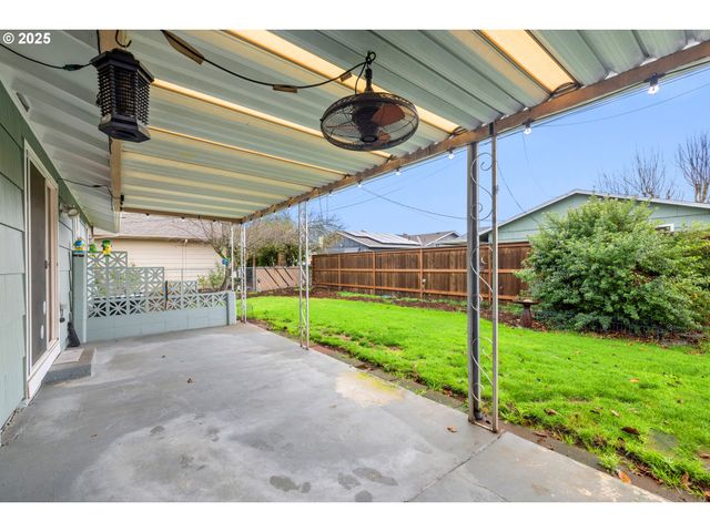 1538 UMPQUA Rd, Woodburn, OR 97071