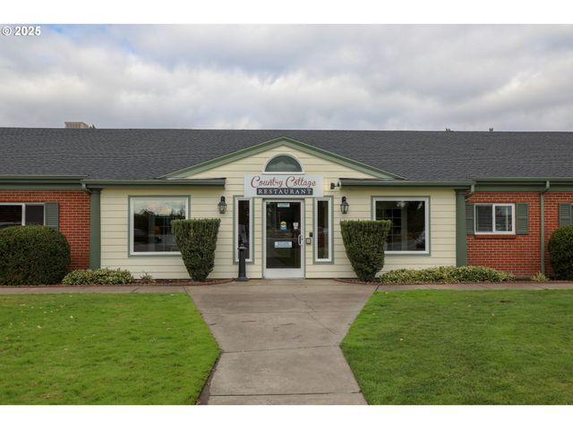 1538 UMPQUA Rd, Woodburn, OR 97071