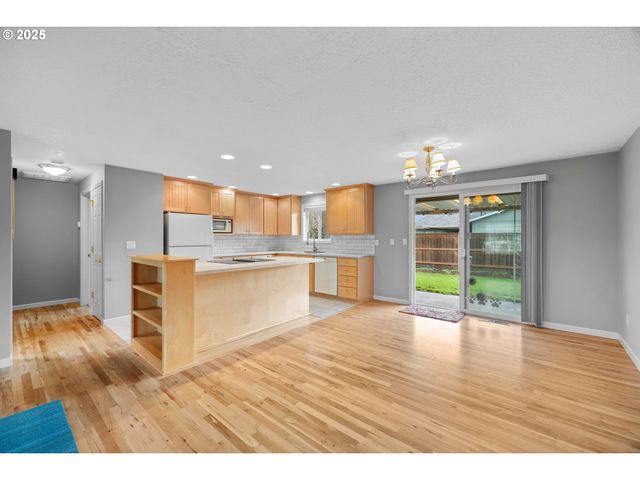 1538 UMPQUA Rd, Woodburn, OR 97071