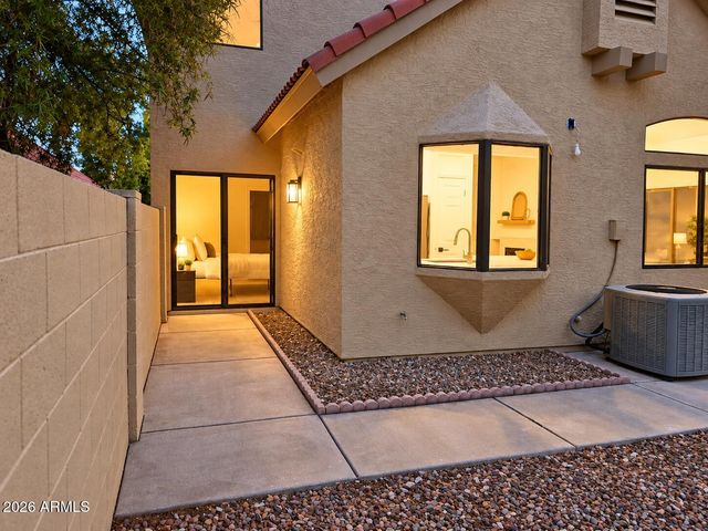 4670 W HARRISON Street, Chandler, AZ 85226