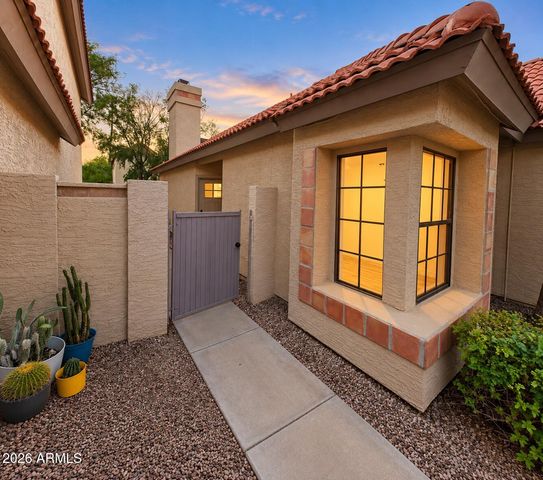 4670 W HARRISON Street, Chandler, AZ 85226