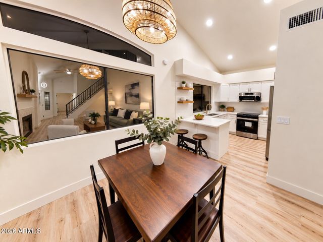 4670 W HARRISON Street, Chandler, AZ 85226