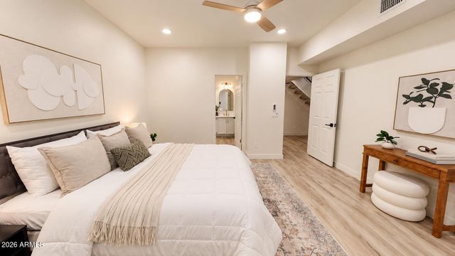 4670 W HARRISON Street, Chandler, AZ 85226