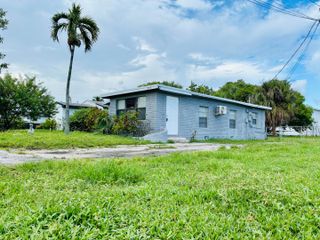605 NW 9TH Avenue, Pompano Beach, FL 33060