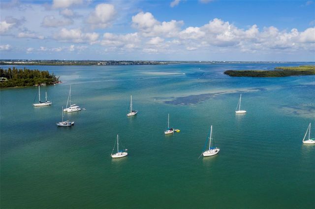 6901 POINSETTA AVENUE, Longboat Key, FL 34228