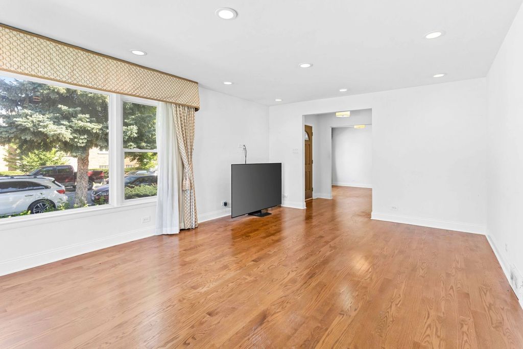 5701 W Henderson Street, Chicago, IL 60634 — photo 4