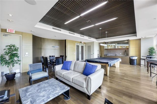 3000 Oasis Grand BLVD 801, Fort Myers, FL 33916