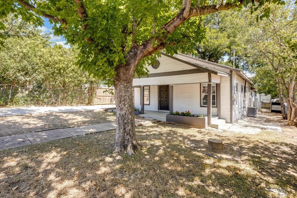 930 S Vernon Avenue, Dallas, TX 75208 — photo 2