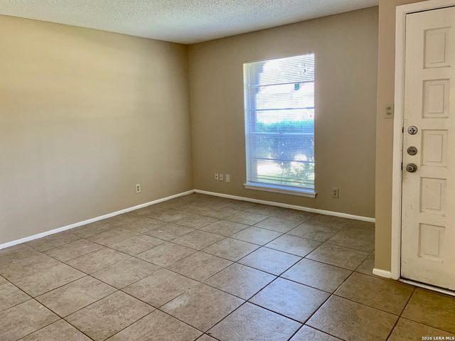 5602 Ponderosa, San Antonio, TX 78240
