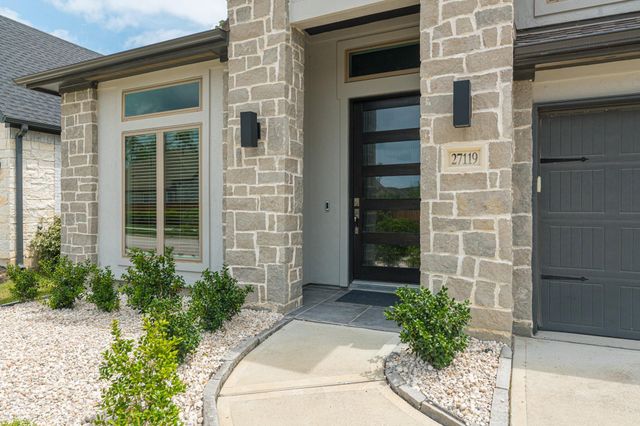 27119 Wilcox Crest Ln, Magnolia, TX 77354