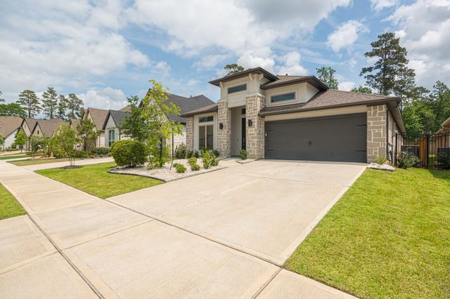 27119 Wilcox Crest Ln, Magnolia, TX 77354