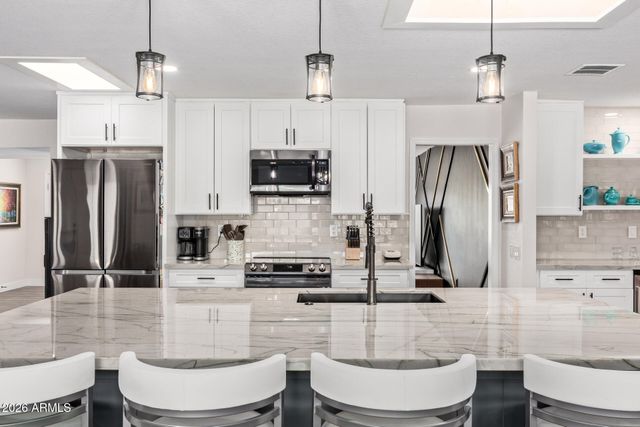 13050 W WESTGATE Drive, Sun City West, AZ 85375