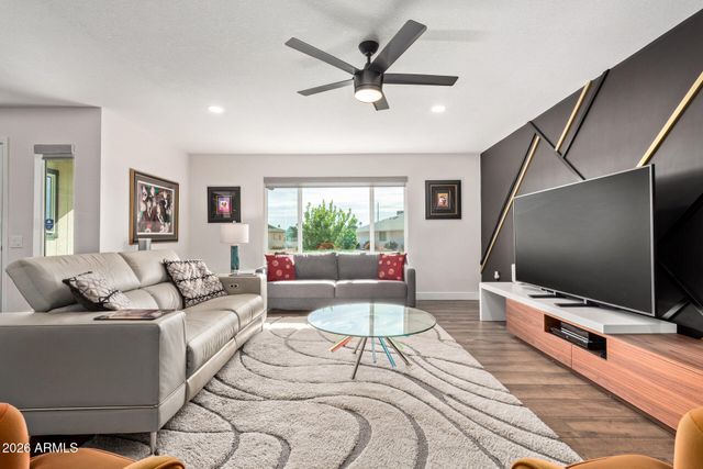 13050 W WESTGATE Drive, Sun City West, AZ 85375